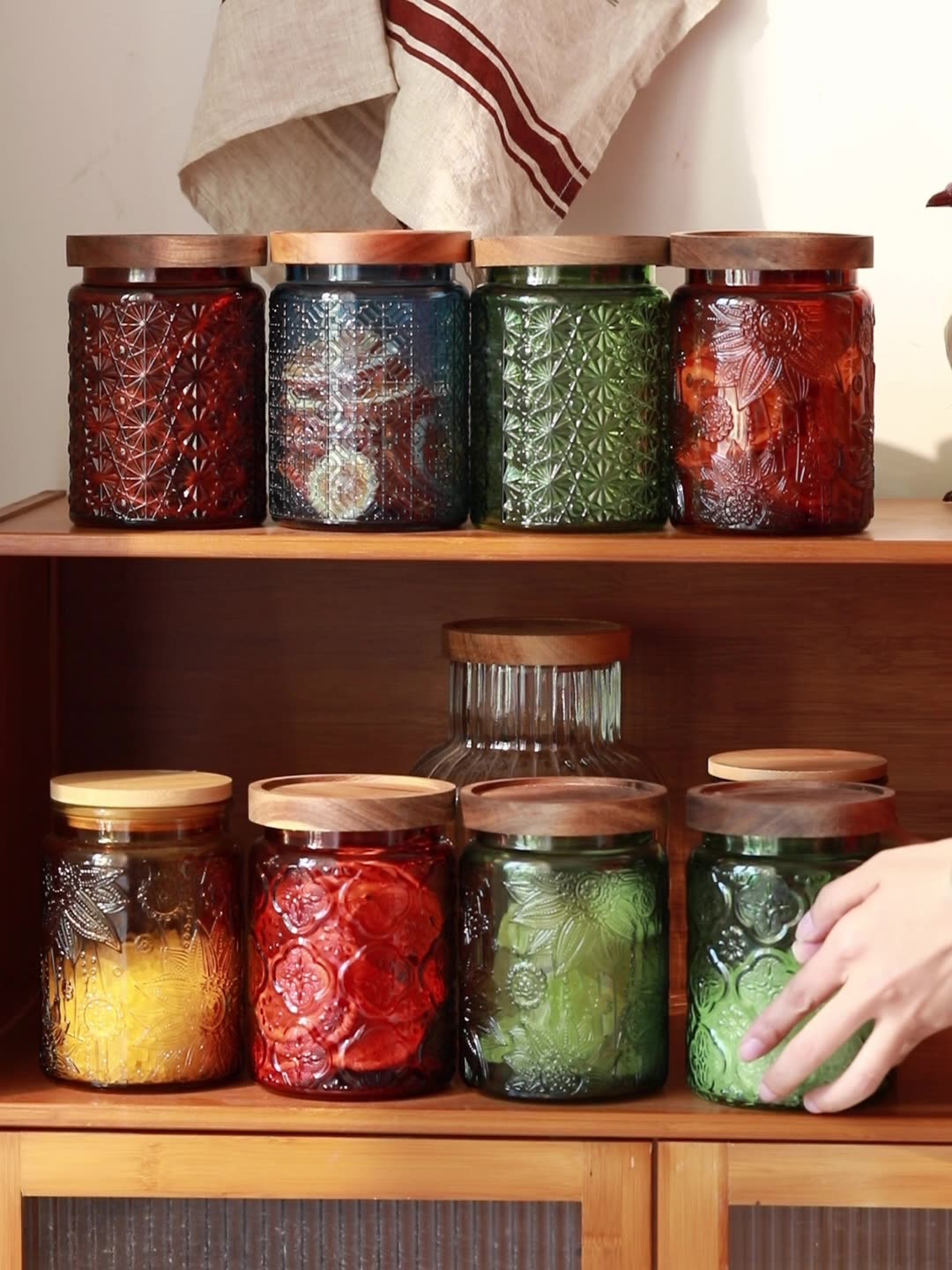 Vintage Glass Kitchen Storage  - Food Storage With Glass Lids 评论和价格